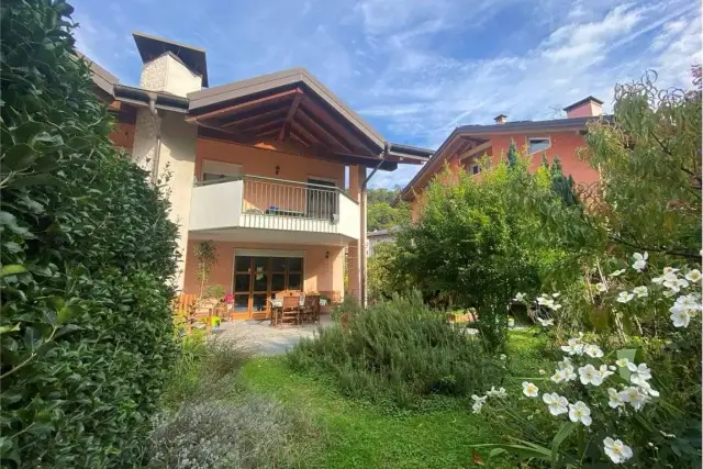 Villa in Via della Rozola, 1, Trento - Foto 1