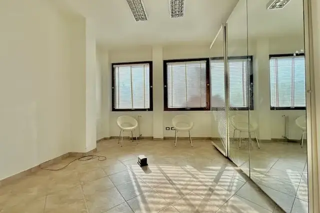 One-room flat in {3}, Piazza Zanardelli - Photo 1