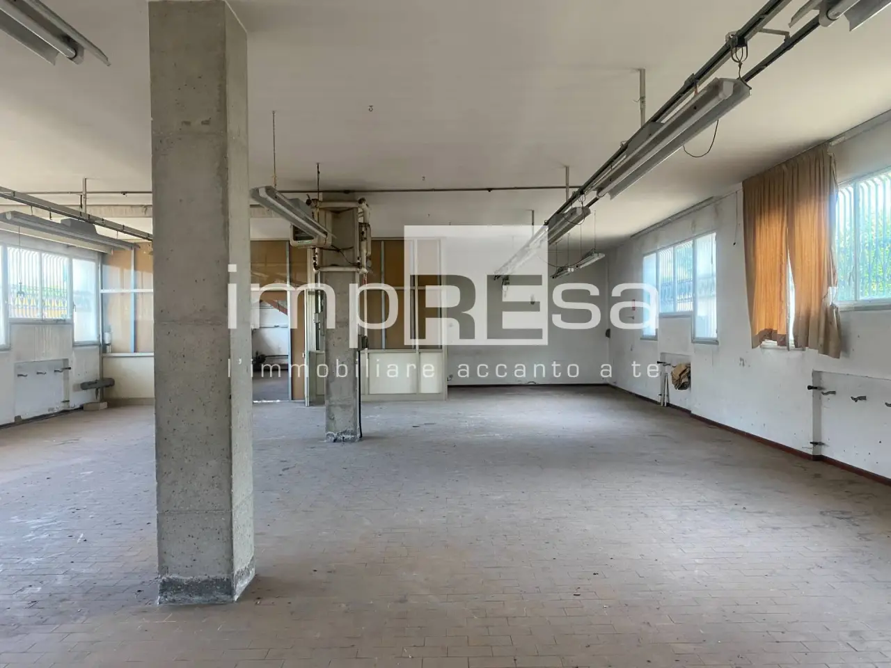 Magazzino in Via Biban, Carbonera, {3} - Foto 1