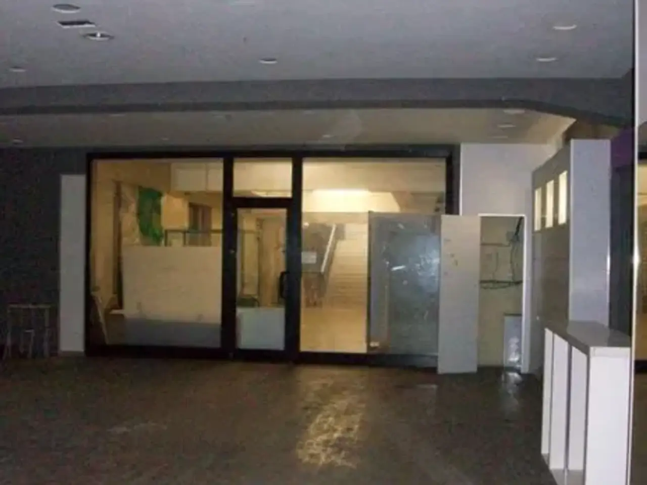 Negozio in Via Marsala, Ancona, {3} - Foto 2