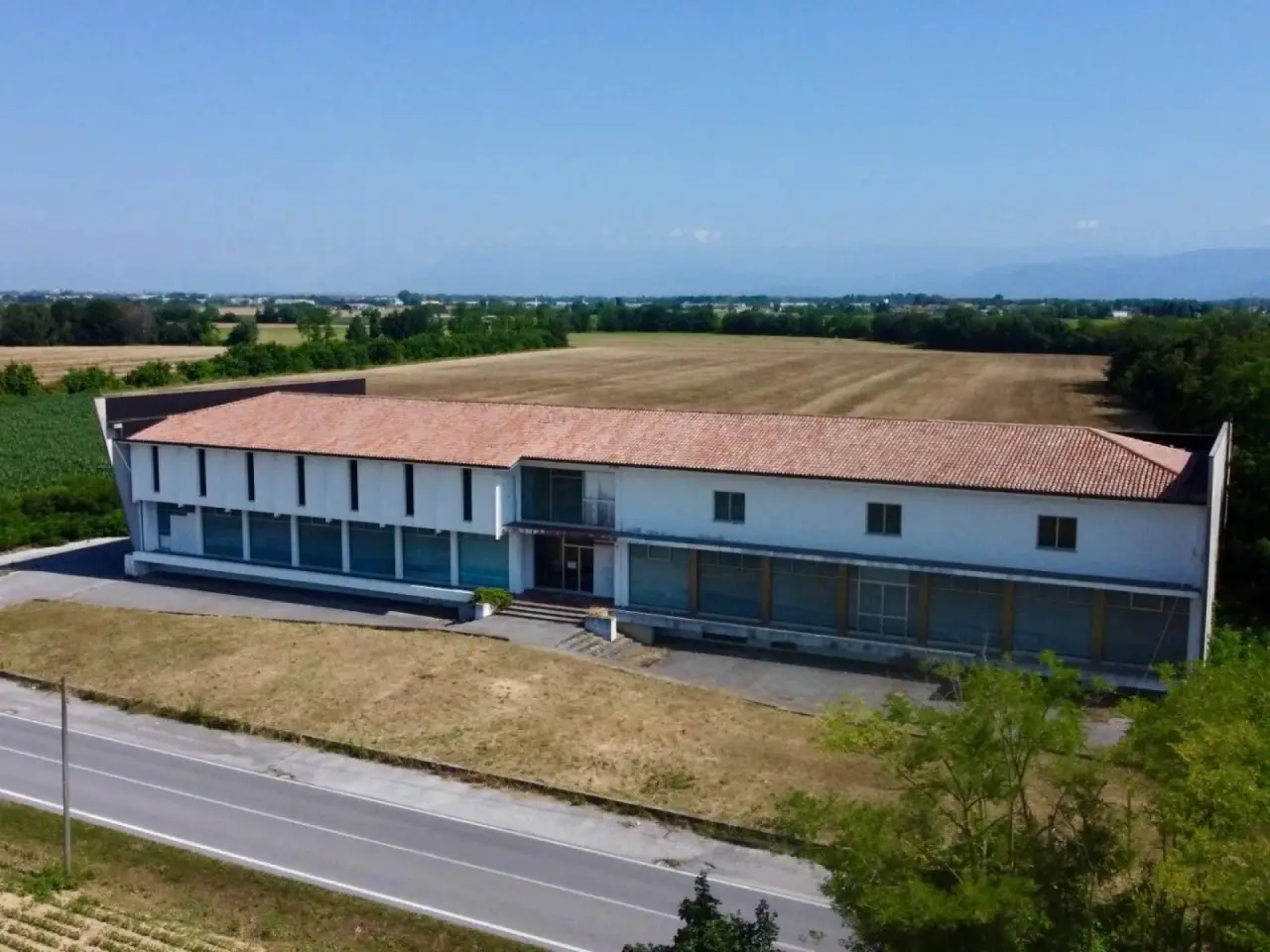 Locale commerciale in , Pavia Di Udine, {3} - Foto 1
