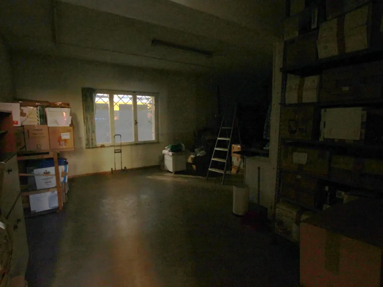 Magazzino in Via Rovigo - RovigostraßE 37, Bolzano, {3} - Foto 2