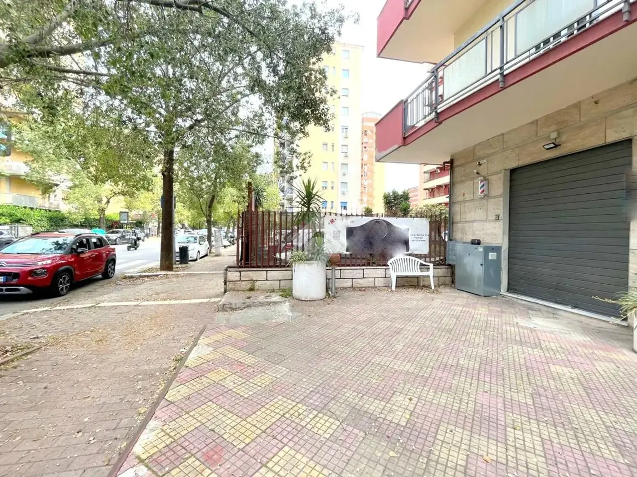 Negozio in Via Empedocle Restivo 91, Palermo, {3} - Foto 2