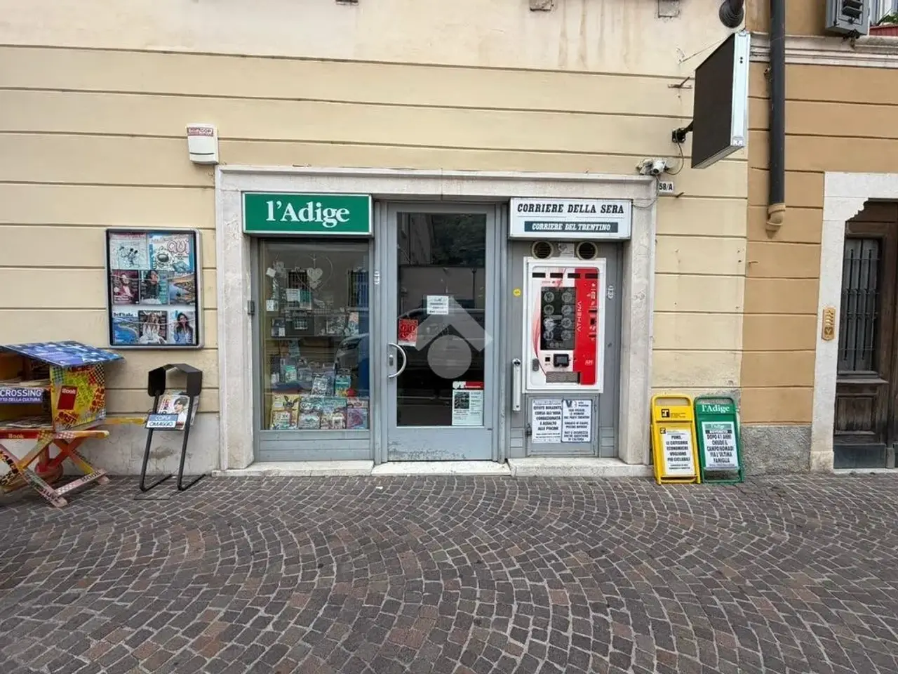 Negozio in Corso Bettini, Rovereto, {3} - Foto 2