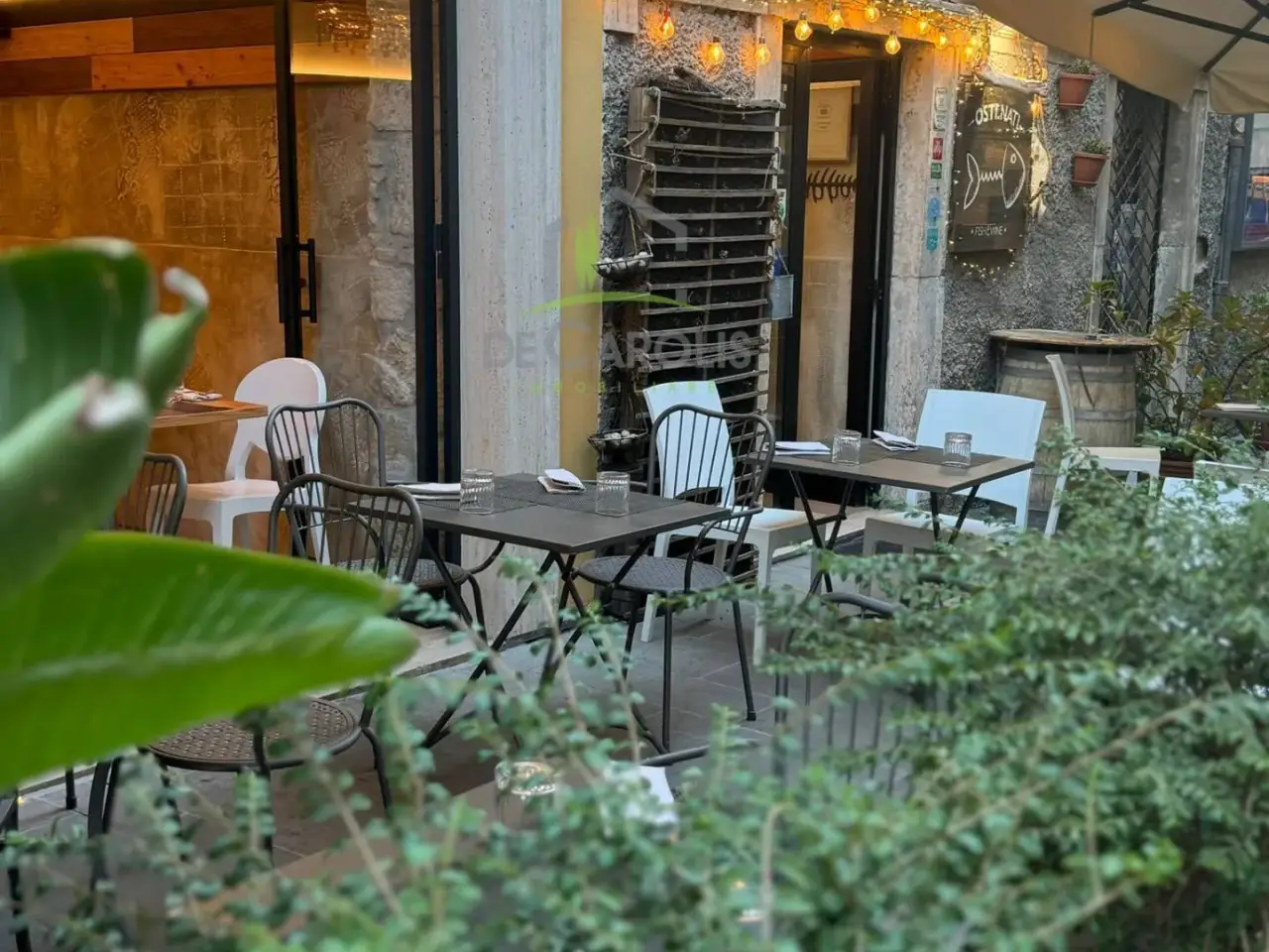 Esercizio commerciale in Via dei Tibaldeschi, Ascoli Piceno, {3} - Foto 2