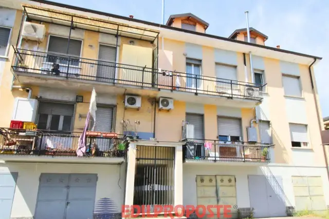 2-room flat in Via Gramsci 21, Senago - Photo 1