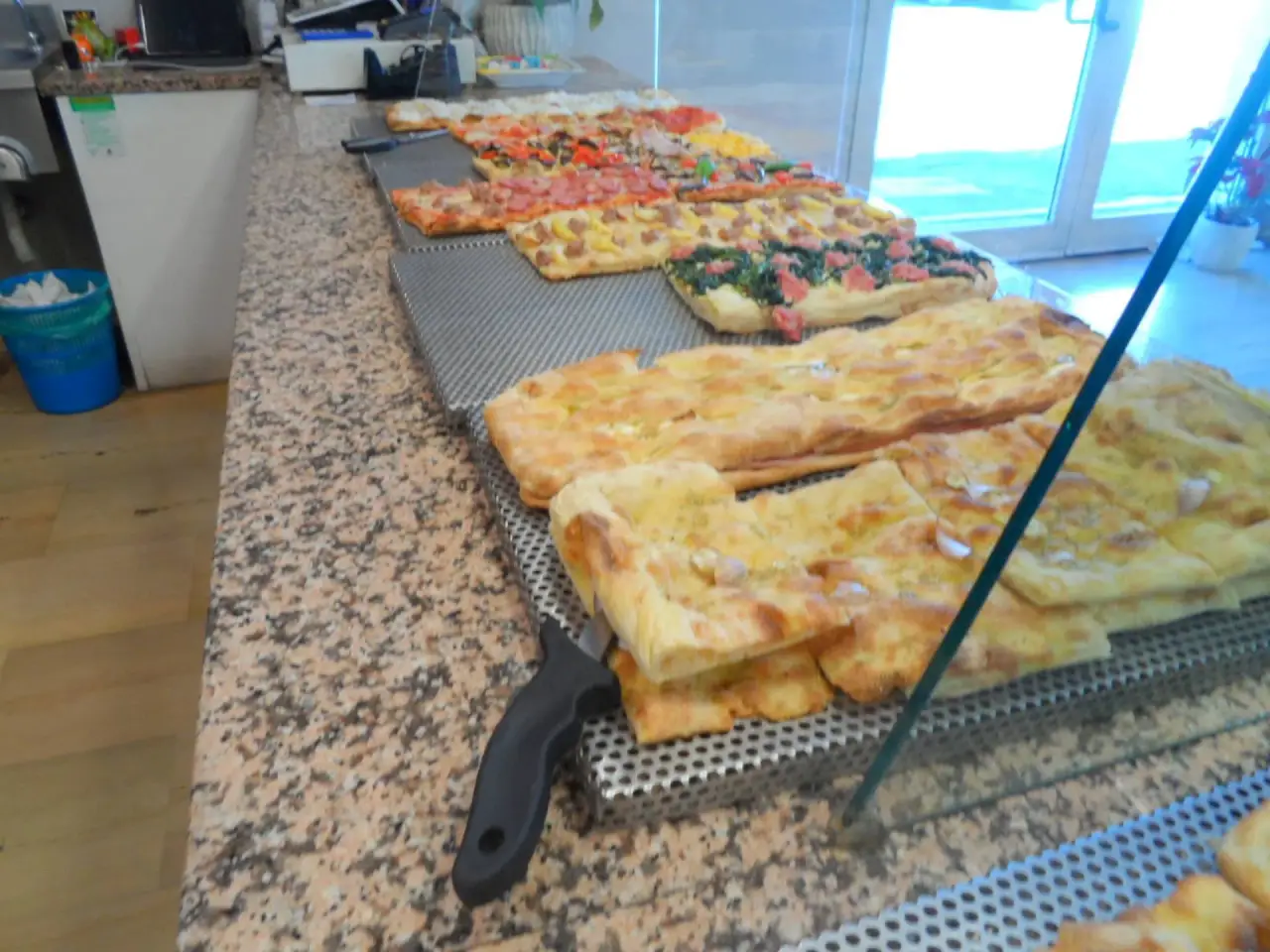 Pizzeria in Viale De Gasperi, San Benedetto Del Tronto, {3} - Foto 1