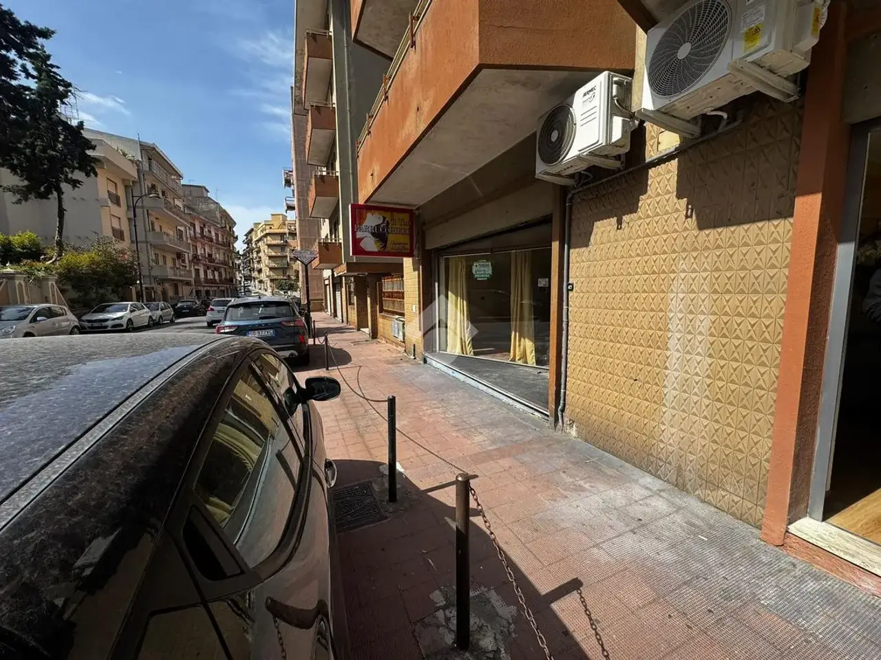 Negozio in Via Nazionale Pentimele 188, Reggio Calabria, {3} - Foto 1