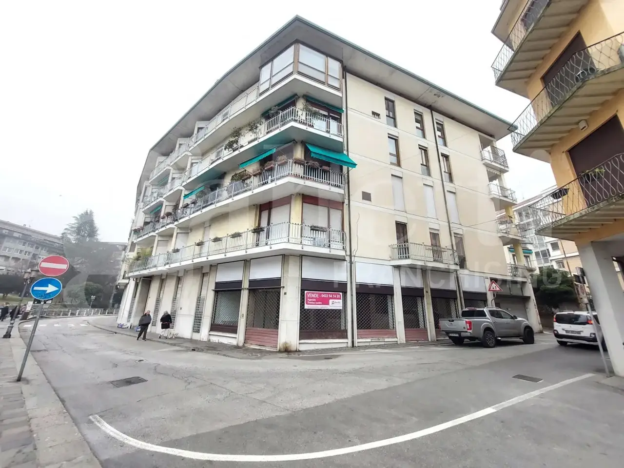 Negozio in Riviera Santa Margherita, Treviso, {3} - Foto 1