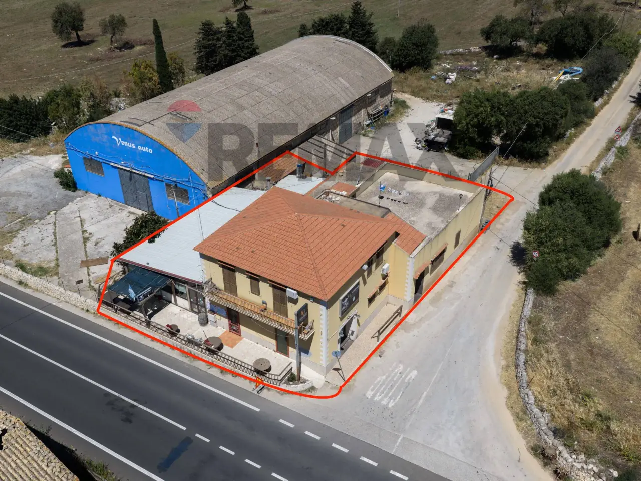 Esercizio commerciale in Contrada Palazzola, Ragusa, {3} - Foto 1