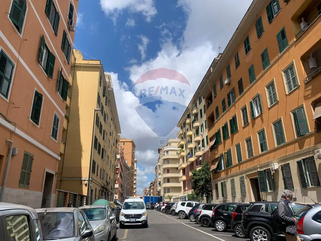Ufficio in Via Eurialo 20, Roma, {3} - Foto 1