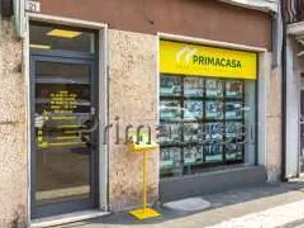 Magazzino in Piazza Risorgimento 21, Verona, {3} - Foto 1