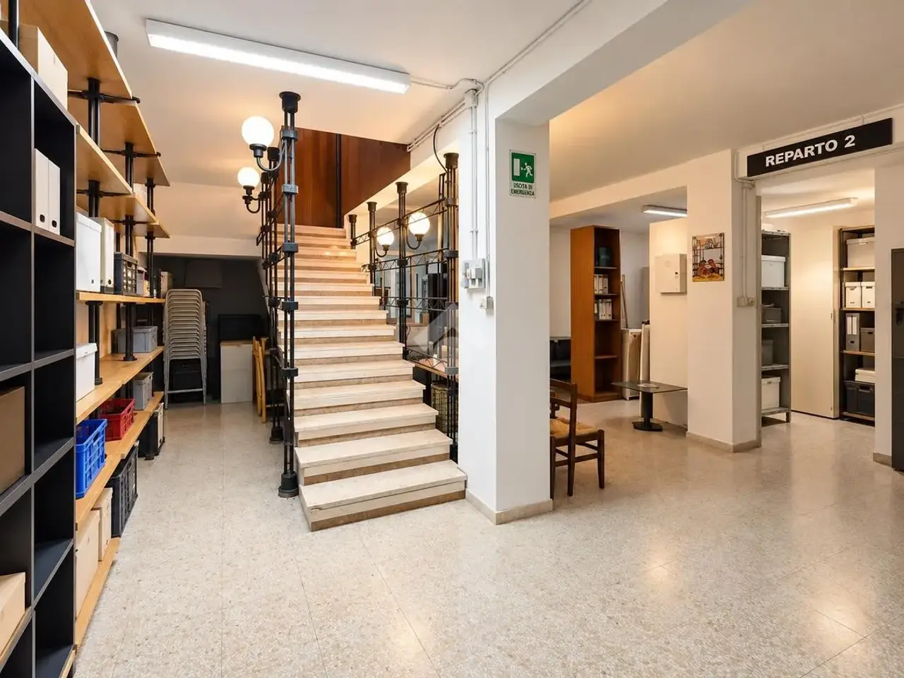 Magazzino in Viale Guglielmo Marconi 12, Sant'Egidio Alla Vibrata, {3} - Foto 2