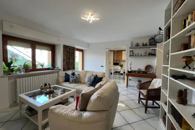 4-room flat in Via Tommasi, Ancona - Photo 1