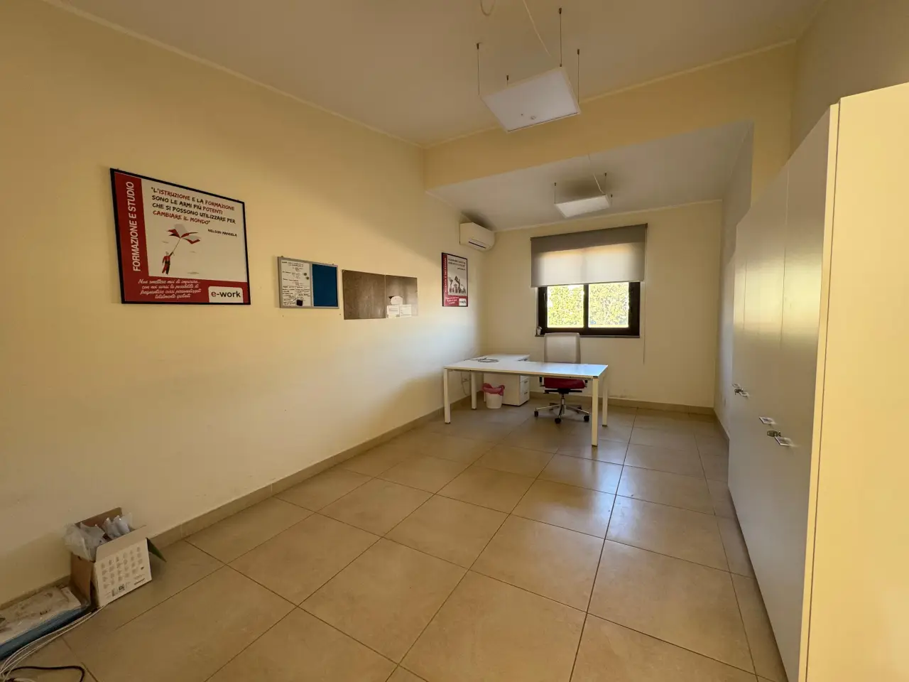 Azienda in Via Benedetto Musolino 6, Lamezia Terme, {3} - Foto 2