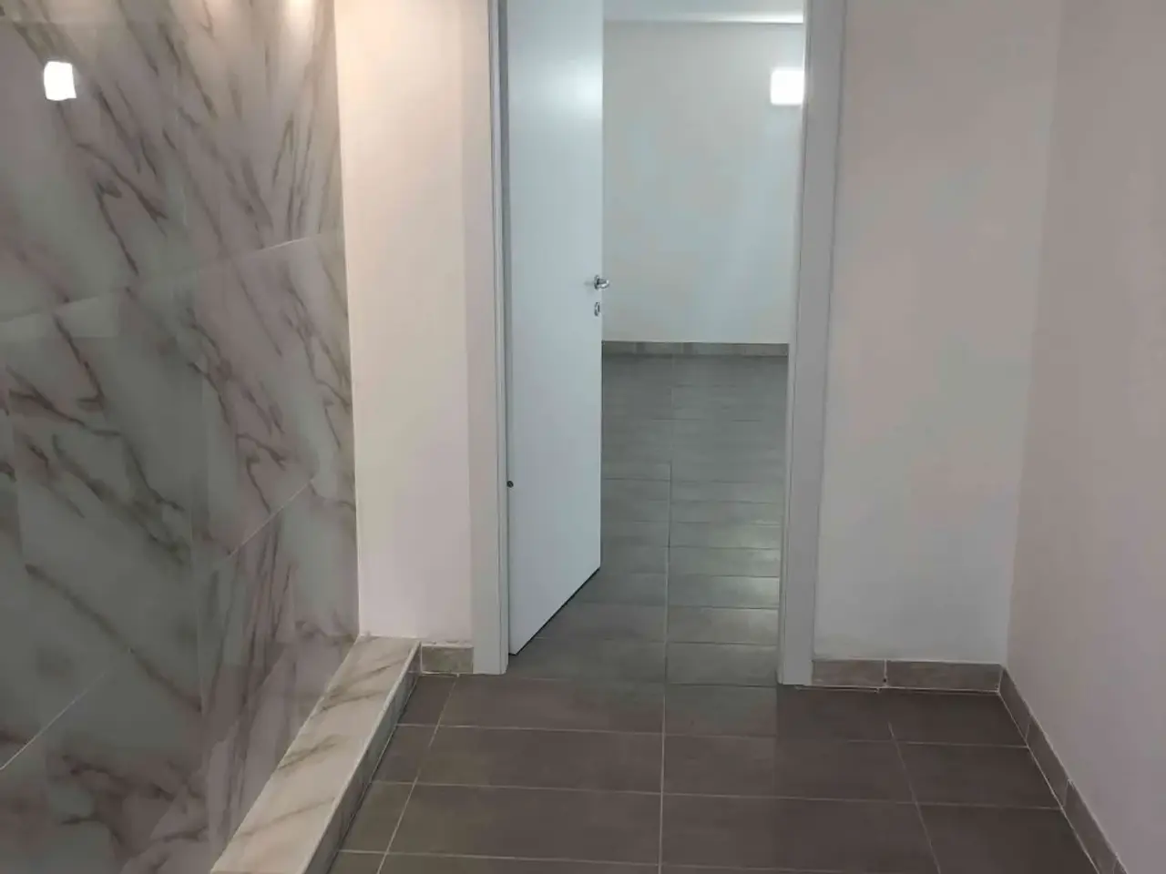 Ufficio in Viale delle Fornaci 1, Vicenza, {3} - Foto 2