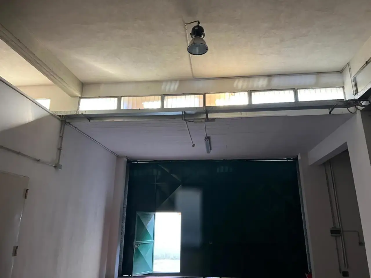 Palazzina commerciale in Via Brigadiere Puglisi 9/11, Villabate, {3} - Foto 1