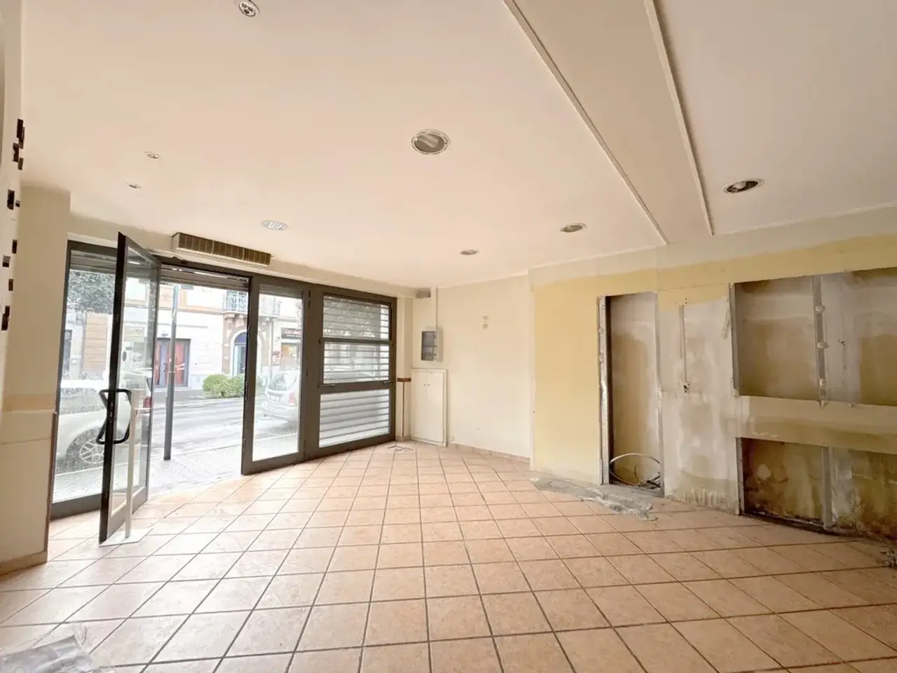 Palazzina commerciale in , Viareggio, {3} - Foto 2