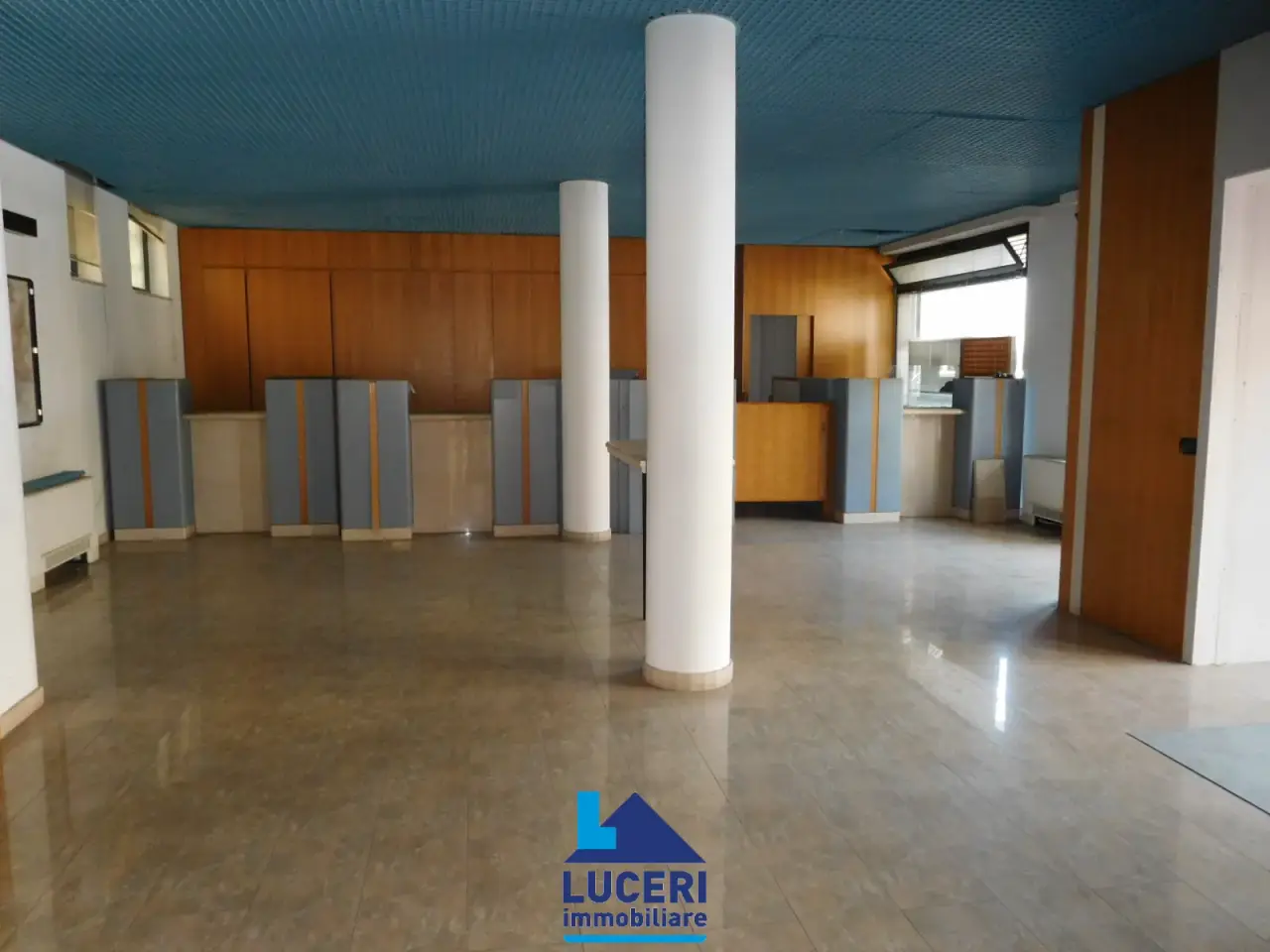 Locale commerciale in Via Lecce, 73014 Gallipoli Le, Italia, Gallipoli, {3} - Foto 2