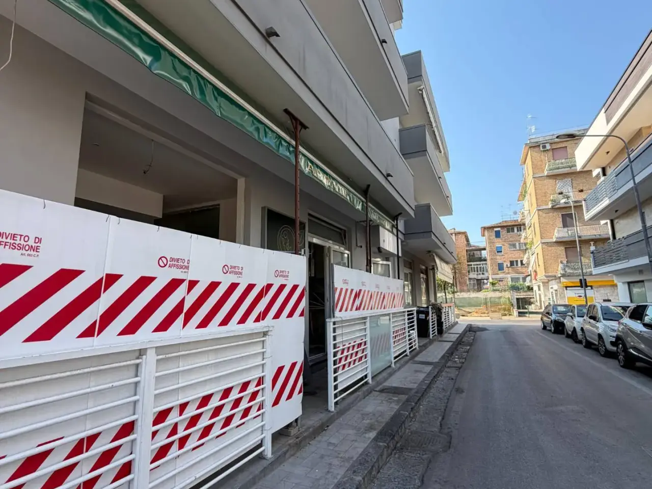 Negozio in Via Giotto, Pomigliano D'Arco, {3} - Foto 1
