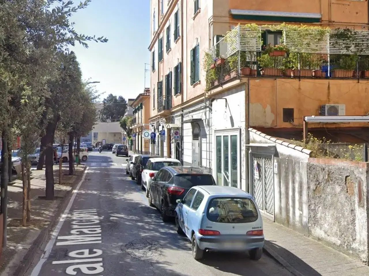 Locale commerciale in Corso Guglielmo Marconi 15, Cava De' Tirreni, {3} - Foto 1