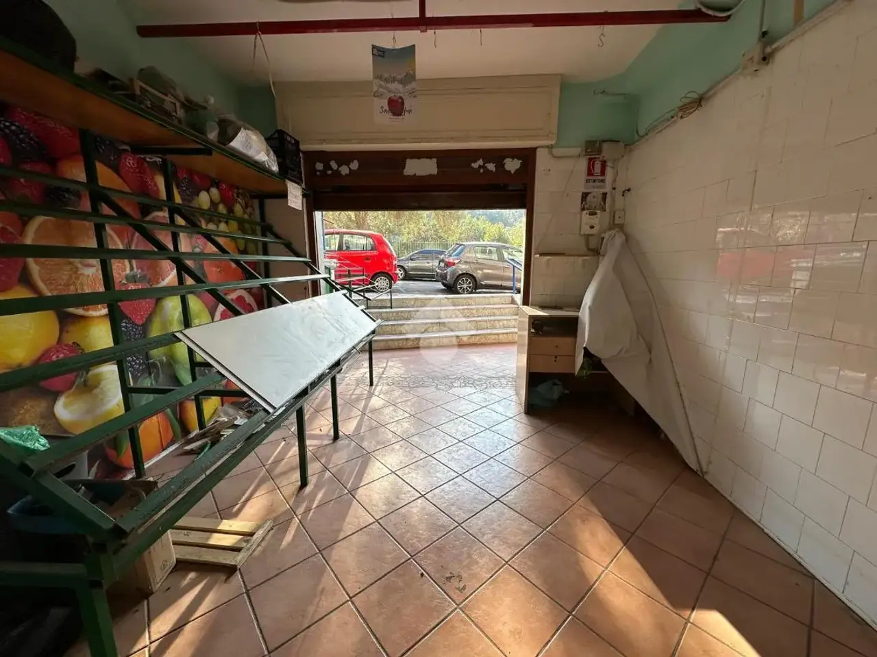 Negozio in Viale Ascione 47, Portici, {3} - Foto 2