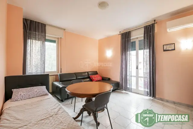 3-room flat in Via XI Febbraio 61/a, Vimodrone - Photo 1