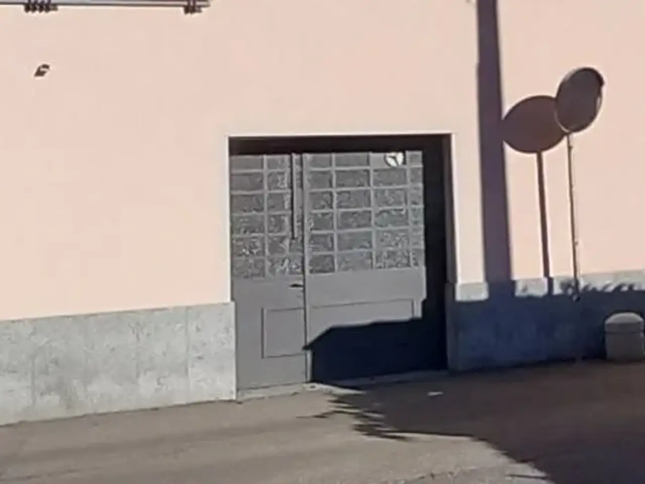 Magazzino in Via Donizzotti 2a, Quarona, {3} - Foto 1