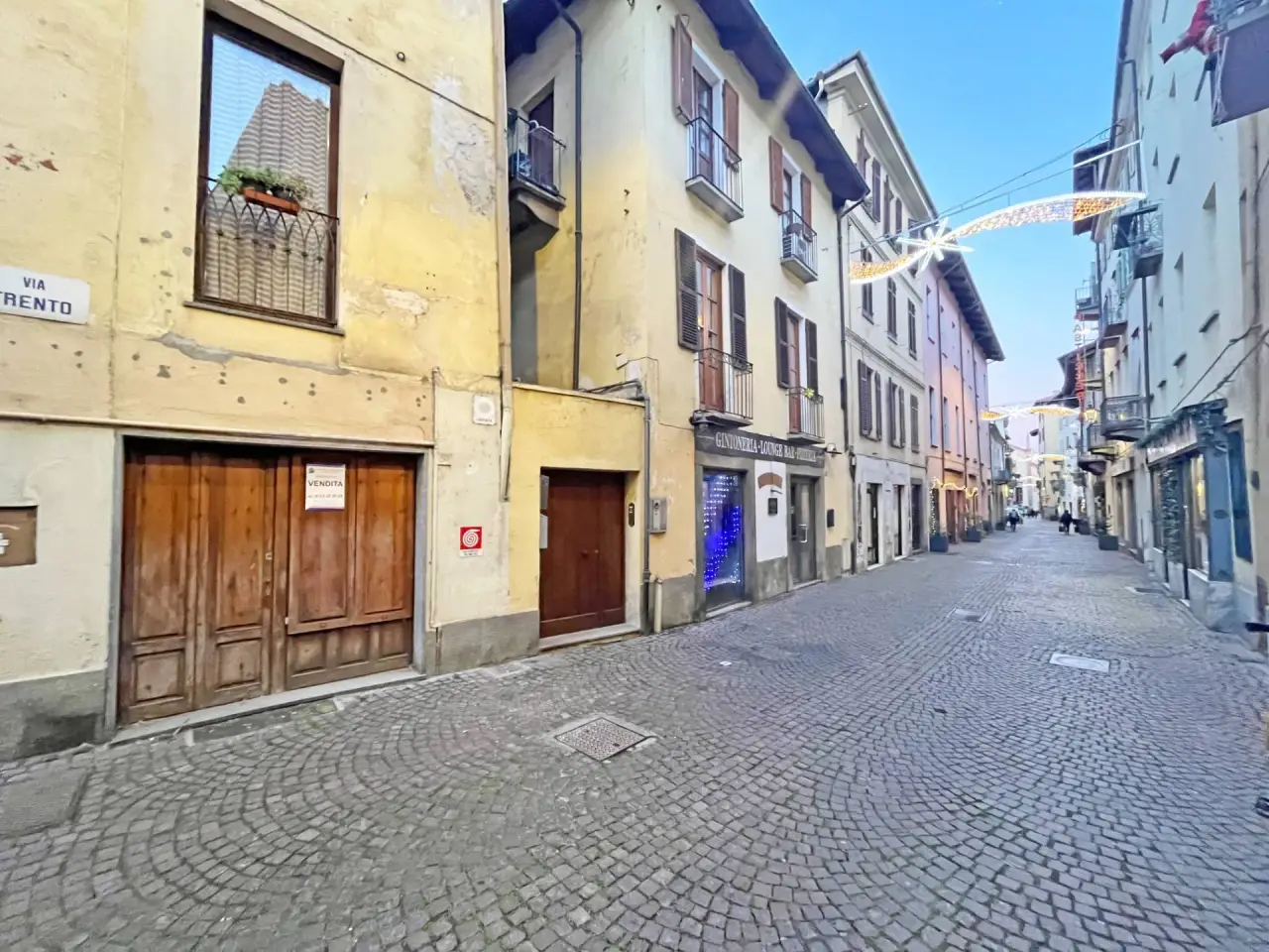 Negozio in Via Trento 48, Pinerolo, {3} - Foto 1