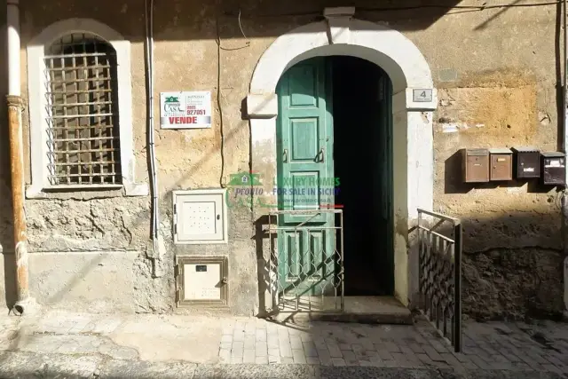 insertion image