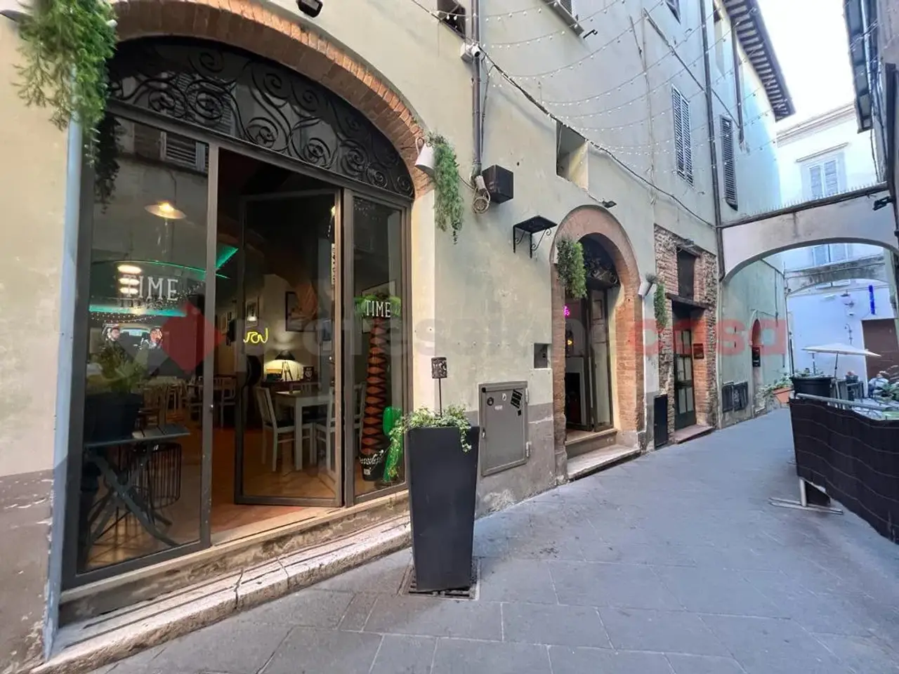 Negozio in Via del Macello Vecchio, Spoleto, {3} - Foto 1