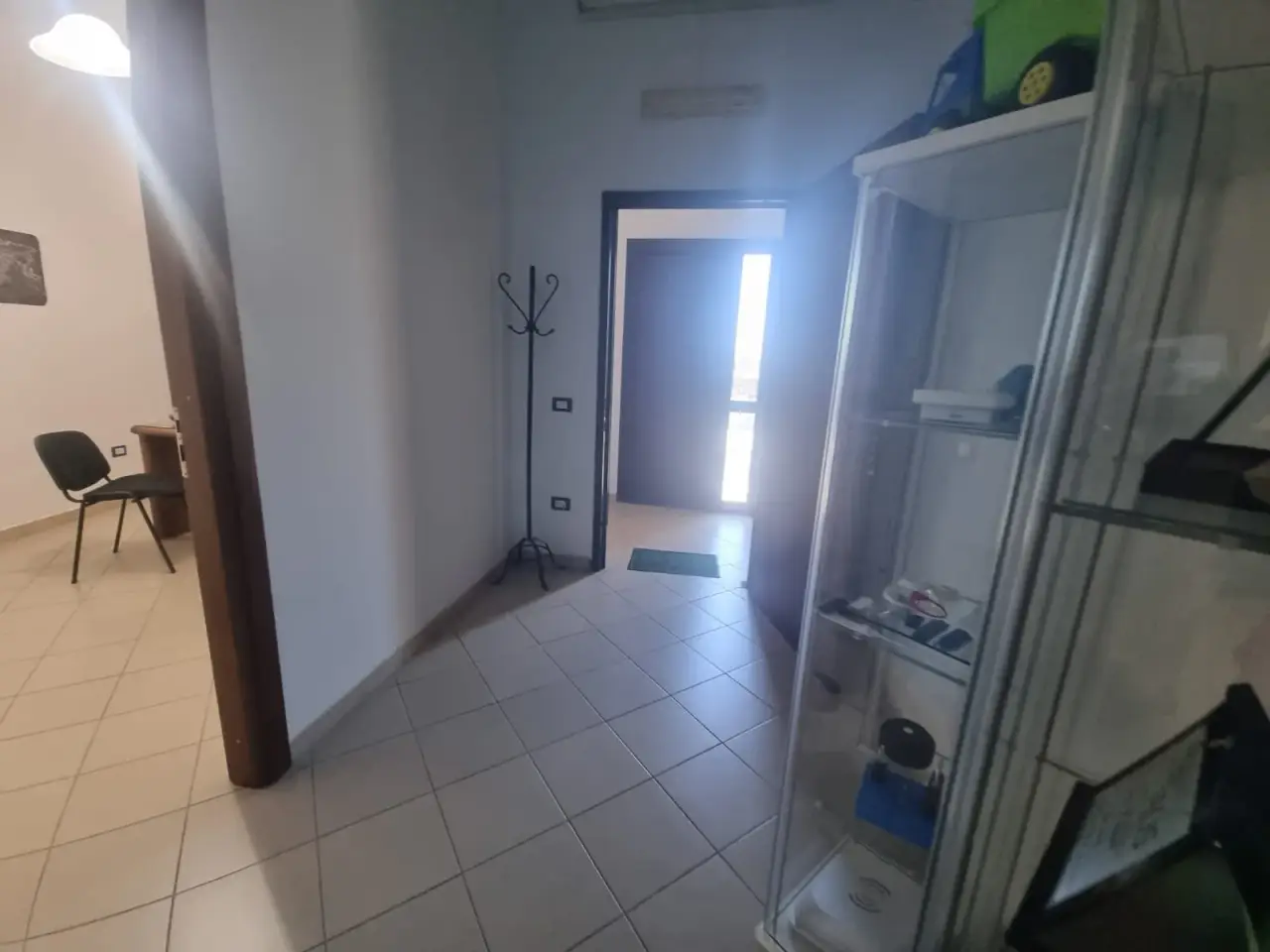 Negozio in Via Messina Marine 451, Palermo, {3} - Foto 2