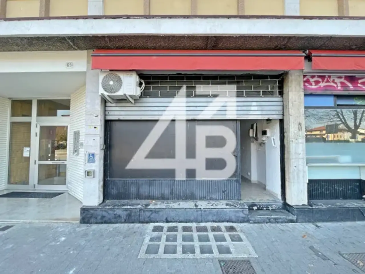 Negozio in Piazzale Giobatta Cella 64, Udine, {3} - Foto 2