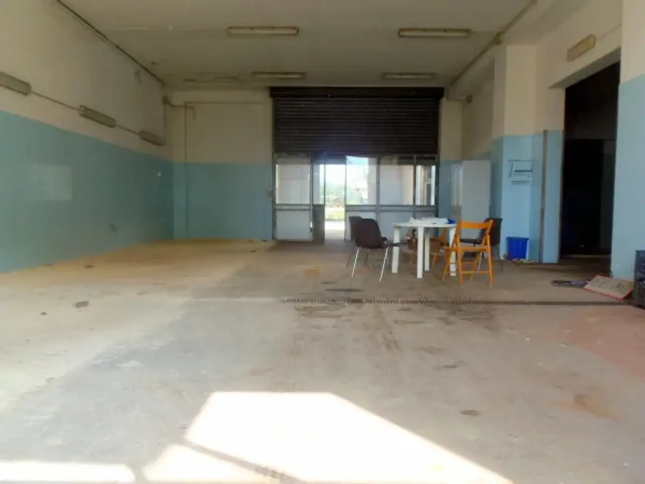 Negozio in Via Luigi Capuana 15, Comiso, {3} - Foto 1