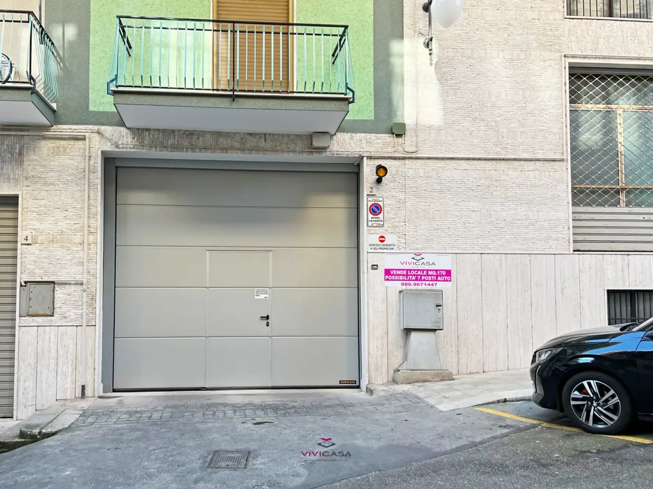 Locale commerciale in Via Domenico Campanella, Putignano, Putignano, {3} - Foto 1
