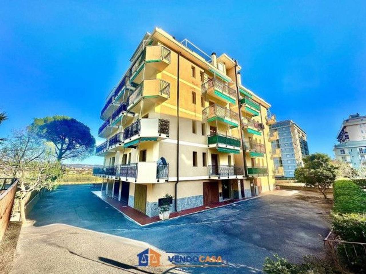 immagine annuncio 1 di 15