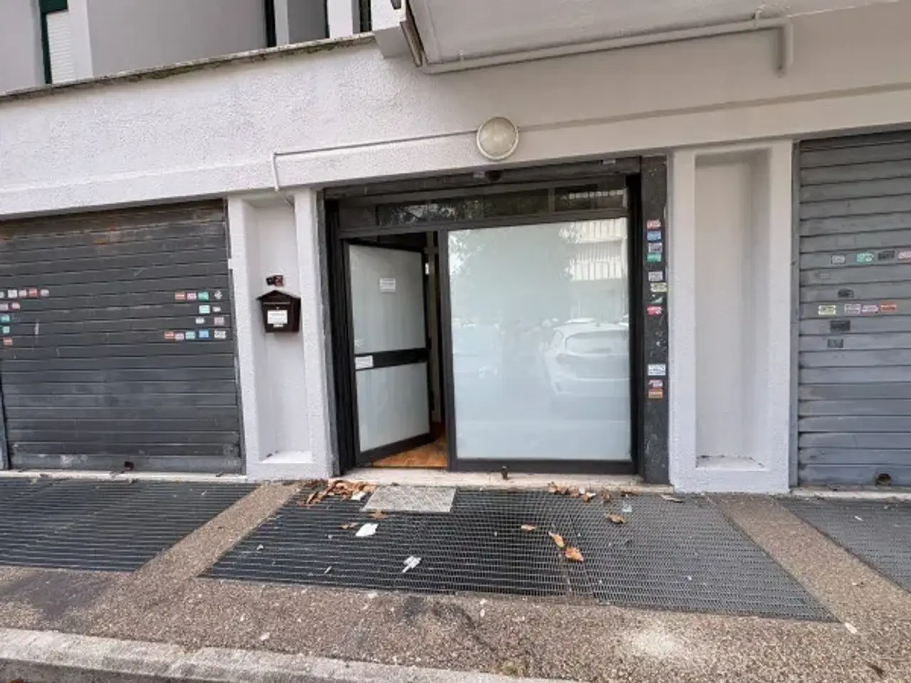 Ufficio in Via del Forte Tiburtino, Roma, {3} - Foto 1
