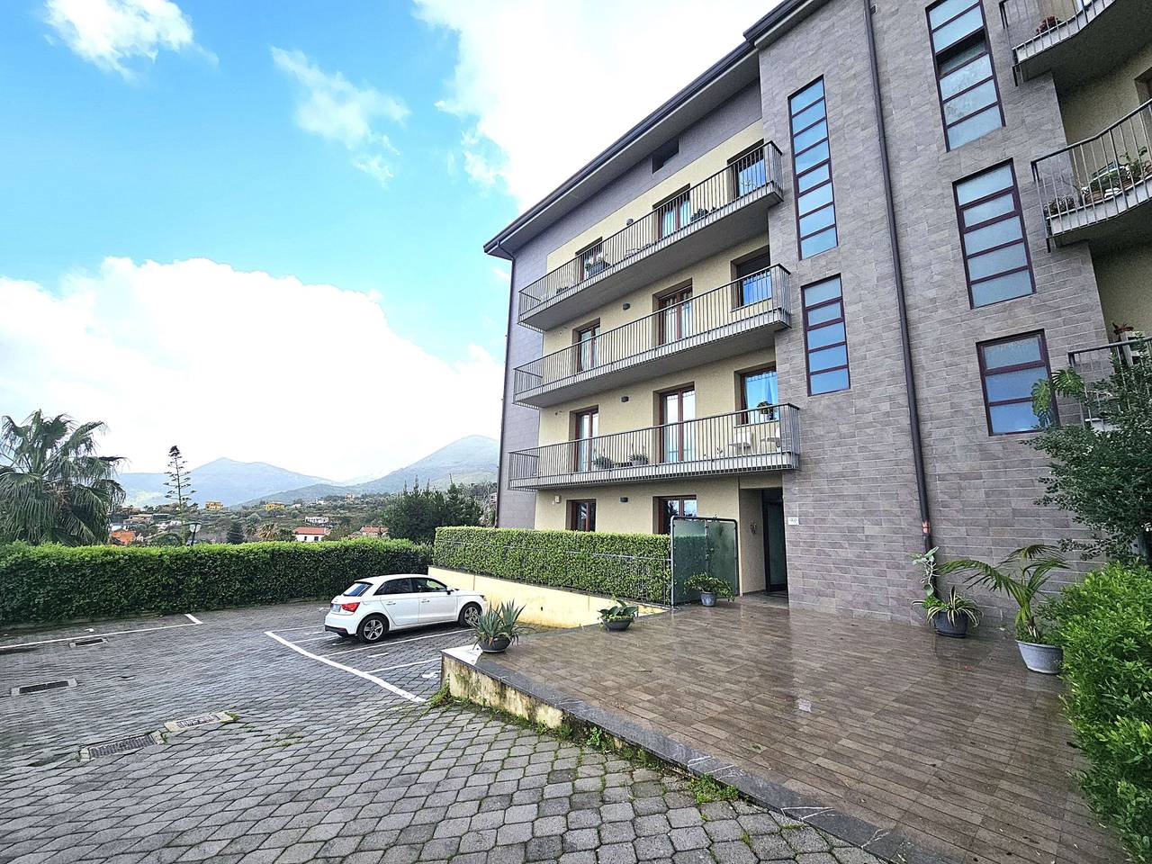 immagine annuncio 1 di 13