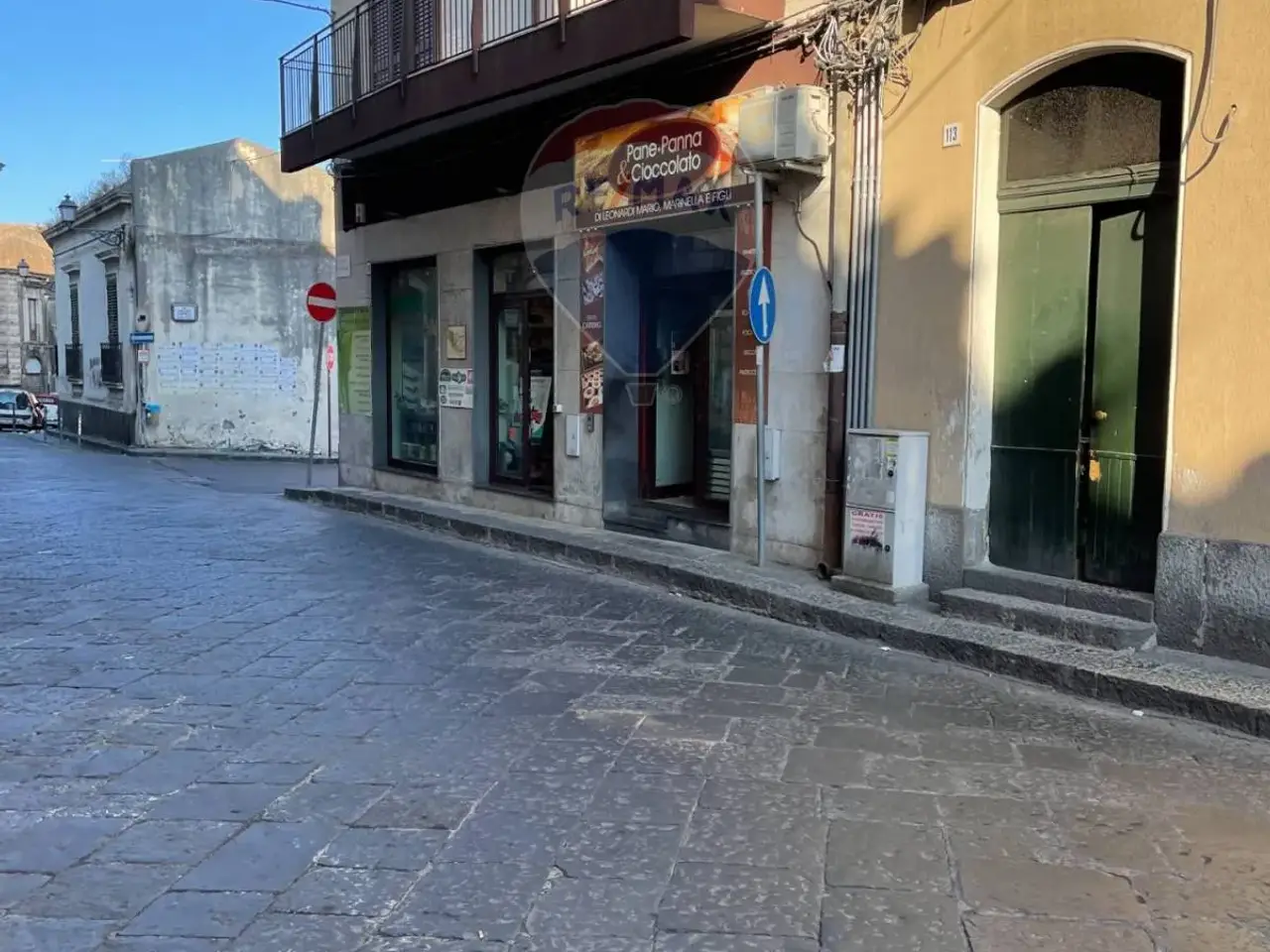 Esercizio commerciale in Via Dafnica 111, Acireale, {3} - Foto 2