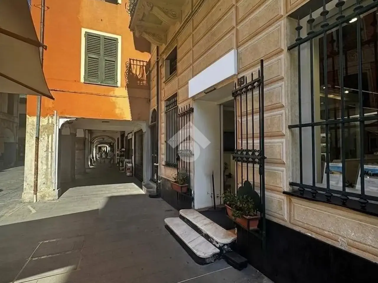 Negozio in Via Vittorio Veneto, Chiavari, {3} - Foto 2