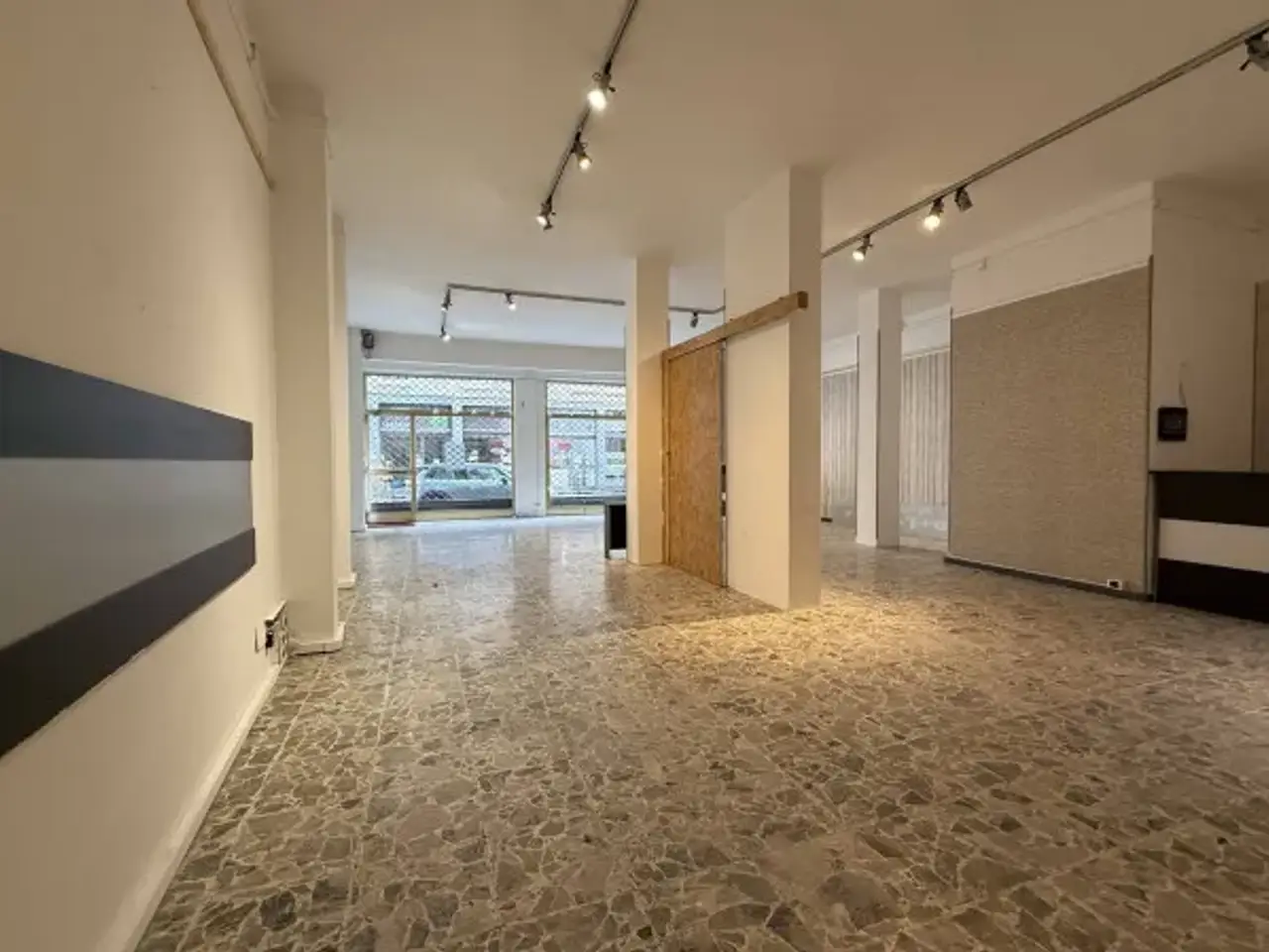 Negozio in Via Sant'Ambrogio 9, Voghera, {3} - Foto 1