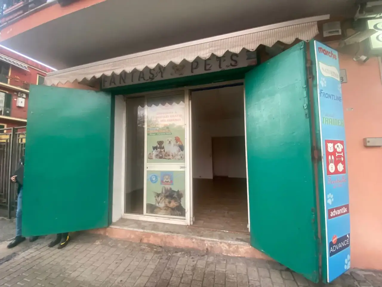 Negozio in Via San Martino  26, San Giorgio a Cremano, {3} - Foto 1