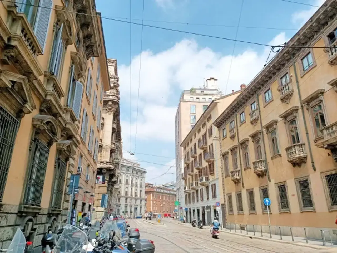 Ufficio in , Milano, {3} - Foto 1