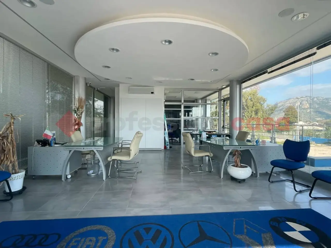 Negozio in Via Pontina 148, Terracina, {3} - Foto 1
