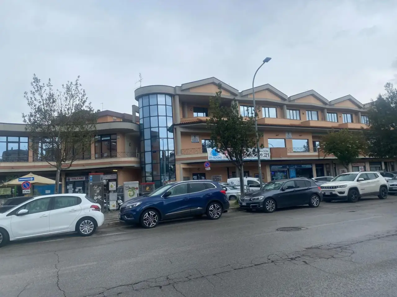 Ufficio in Via Aldo Moro 98, Aprilia, {3} - Foto 1