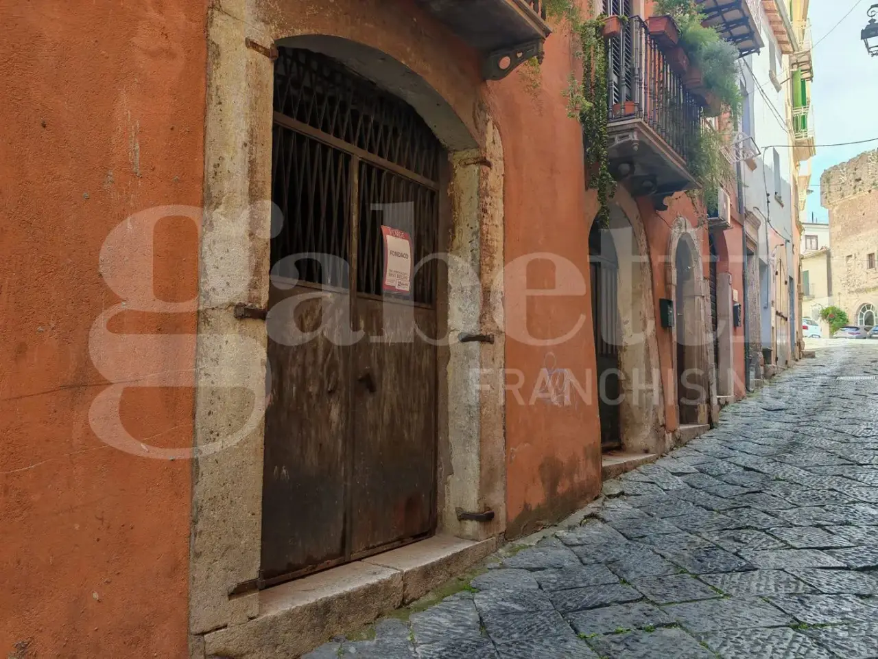 Magazzino in Via Plebiscito 22, Venafro, {3} - Foto 2