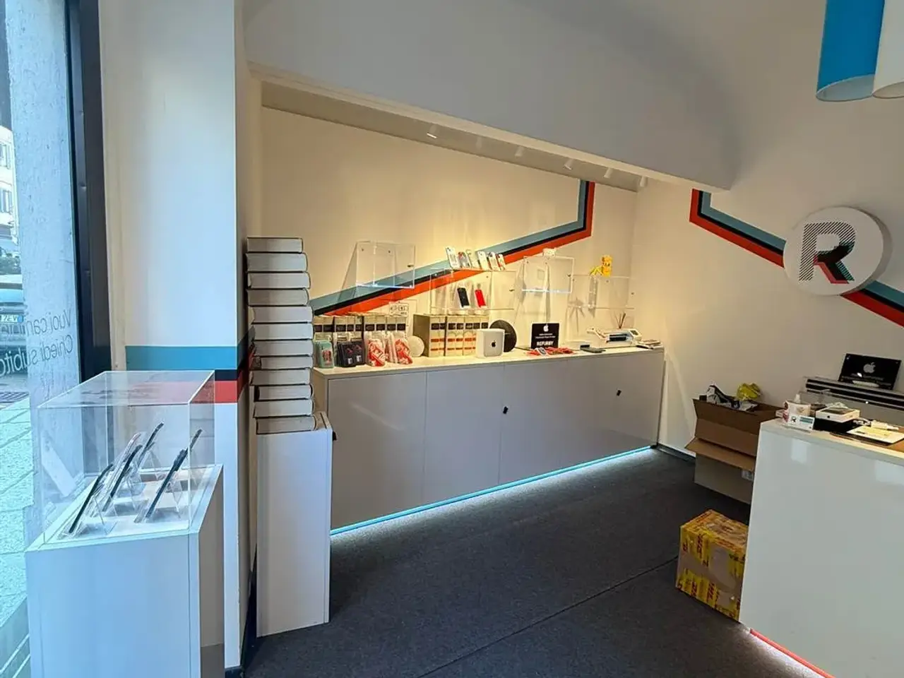 Negozio in Corso Vittorio Emanuele, Piacenza, {3} - Foto 2