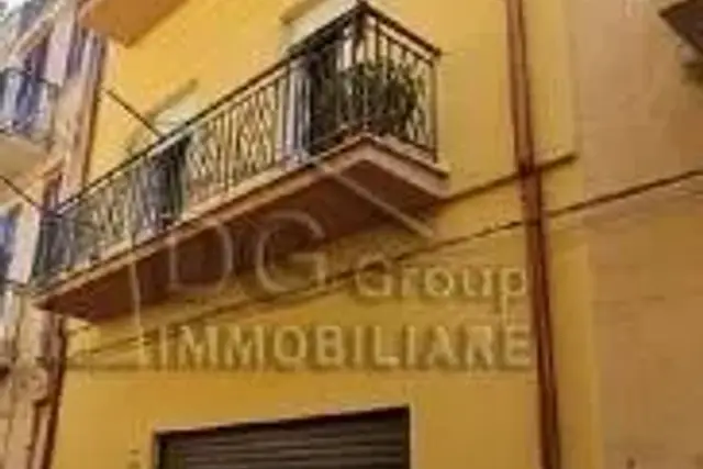 Casa indipendente in Corso San Francesco di Paola, Alcamo - Foto 1