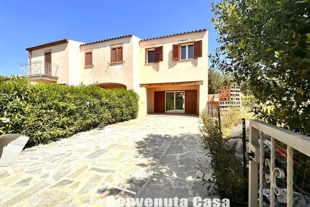 Terraced house in Via delle Dolomiti, San Teodoro - Photo 1