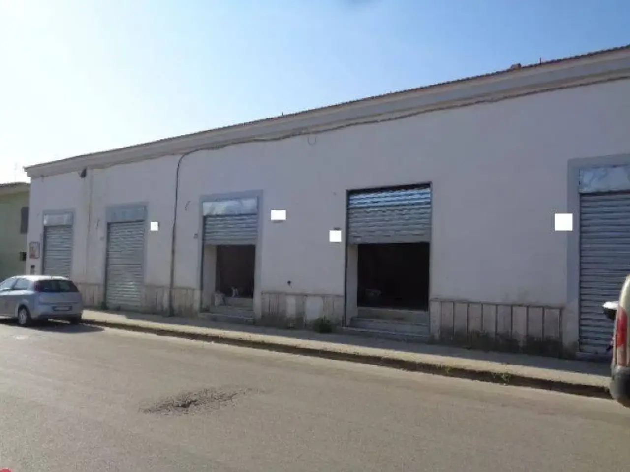 Locale commerciale in Viale Sandro Pertini, Calvizzano, {3} - Foto 2